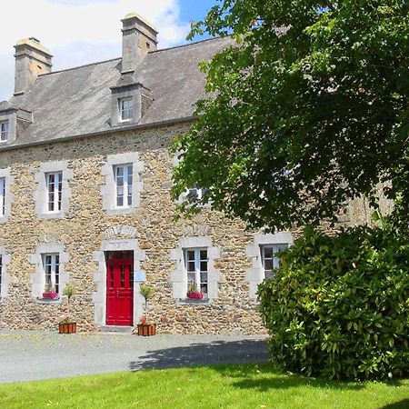 Le Clos Des Tilleuls D Day Home, Chambres D'Hotes, Suite Avec Sauna Privatif, Suite Avec Balneotherapie Privative, En Supplement Option Spa Bain A Remous La Vendelee Экстерьер фото