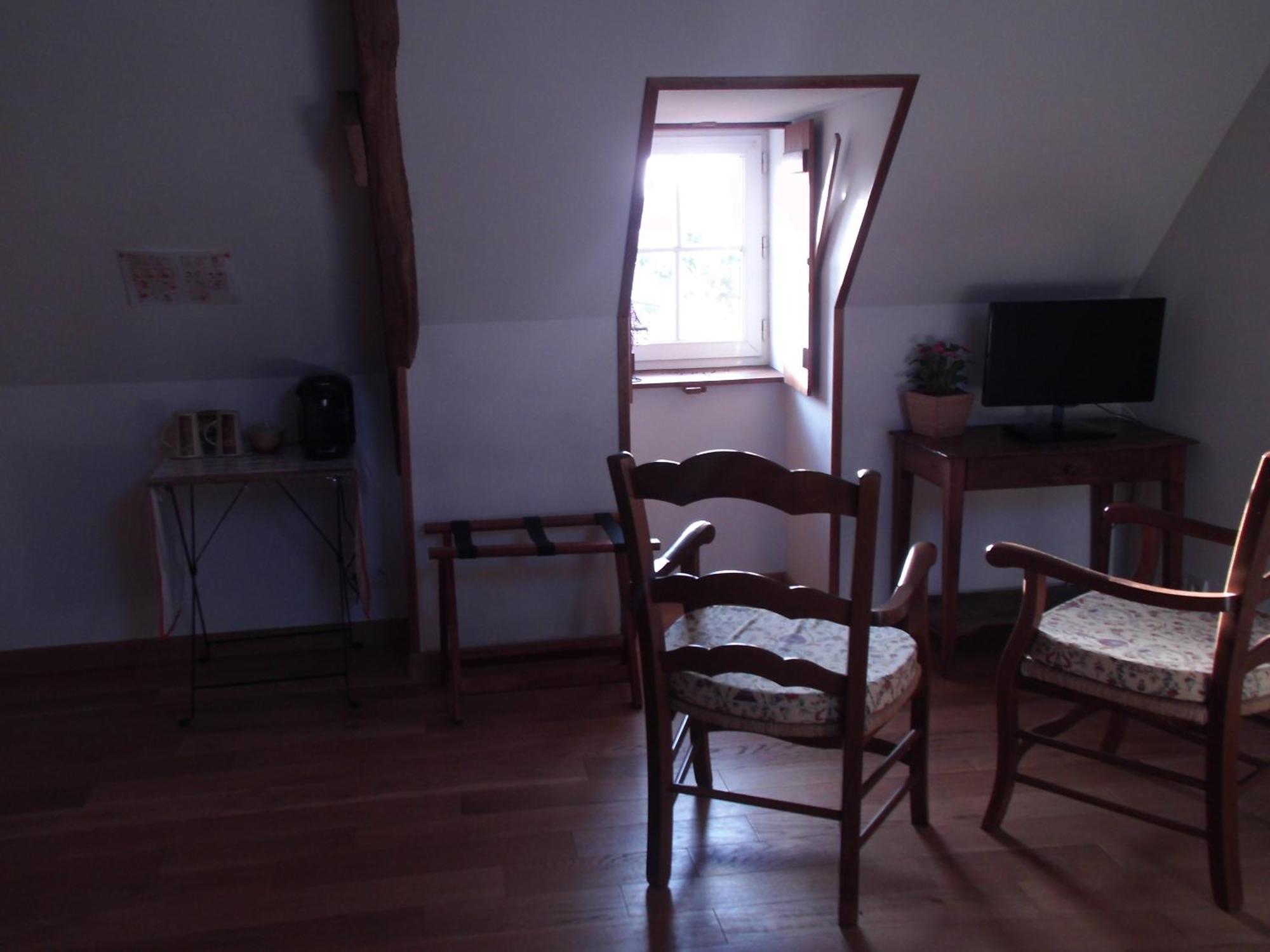 Le Clos Des Tilleuls D Day Home, Chambres D'Hotes, Suite Avec Sauna Privatif, Suite Avec Balneotherapie Privative, En Supplement Option Spa Bain A Remous La Vendelee Номер фото