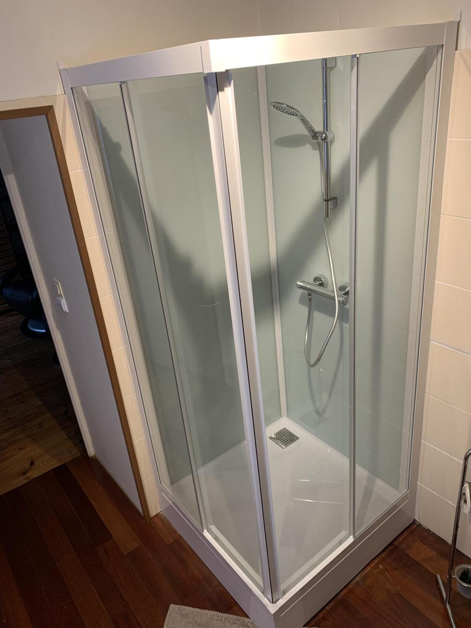 Le Clos Des Tilleuls D Day Home, Chambres D'Hotes, Suite Avec Sauna Privatif, Suite Avec Balneotherapie Privative, En Supplement Option Spa Bain A Remous La Vendelee Номер фото