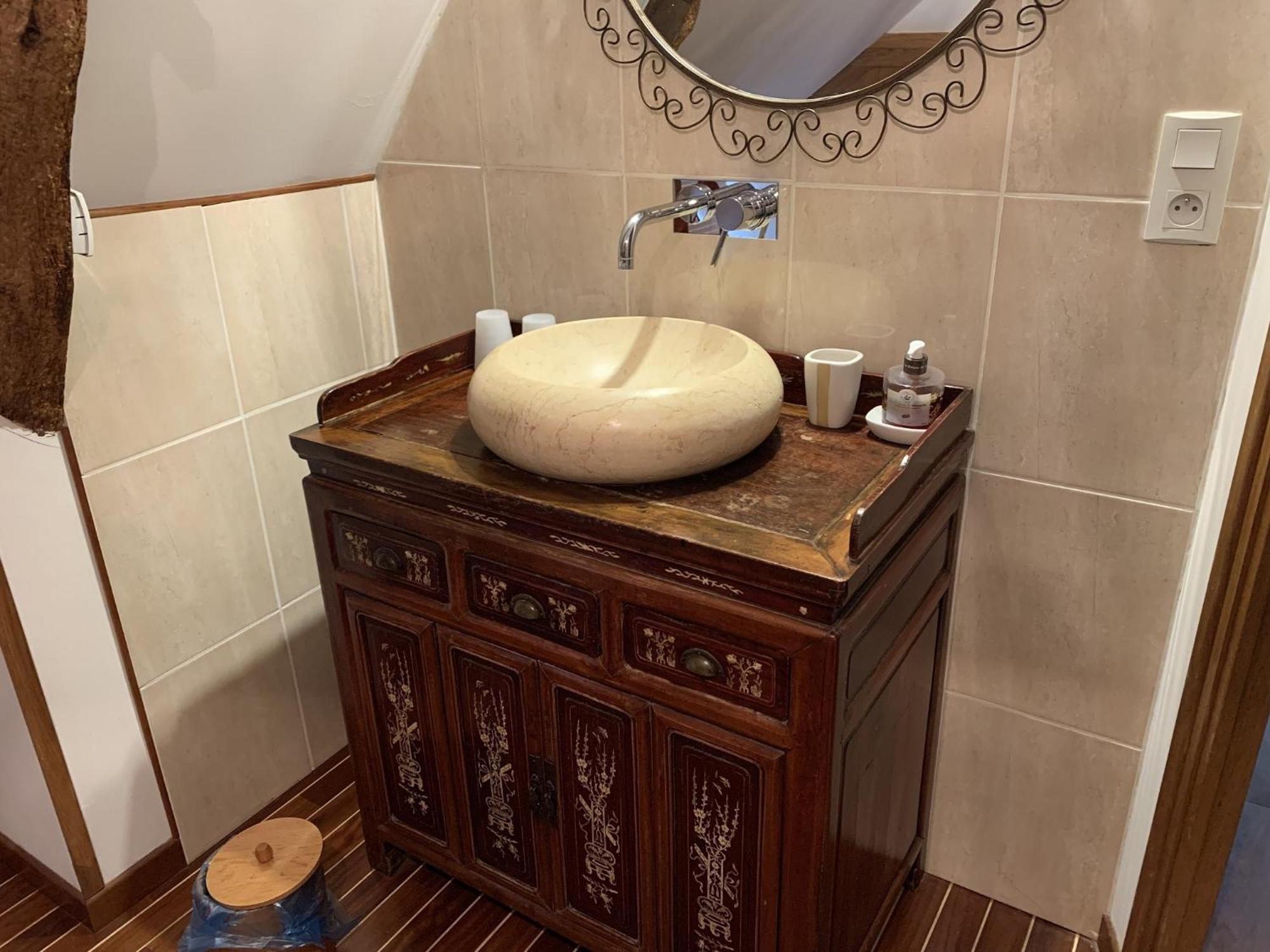 Le Clos Des Tilleuls D Day Home, Chambres D'Hotes, Suite Avec Sauna Privatif, Suite Avec Balneotherapie Privative, En Supplement Option Spa Bain A Remous La Vendelee Экстерьер фото